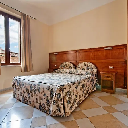 알 메르카토 시에나