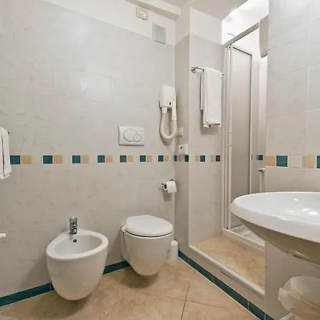 铝梅尔卡托酒店