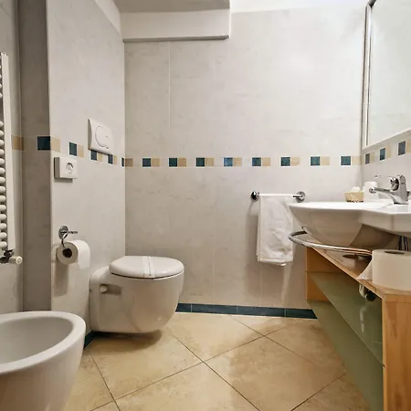Al Mercato Di Elca Srl Bed & Breakfast 3*