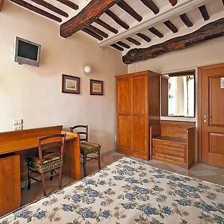 Al Mercato Di Elca Srl 3*