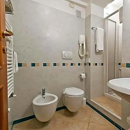 Al Mercato Di Elca Srl Bed & Breakfast Siena