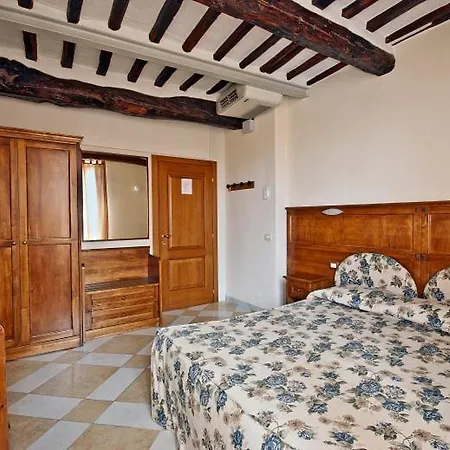 فندق مبيت وإفطار Al Mercato