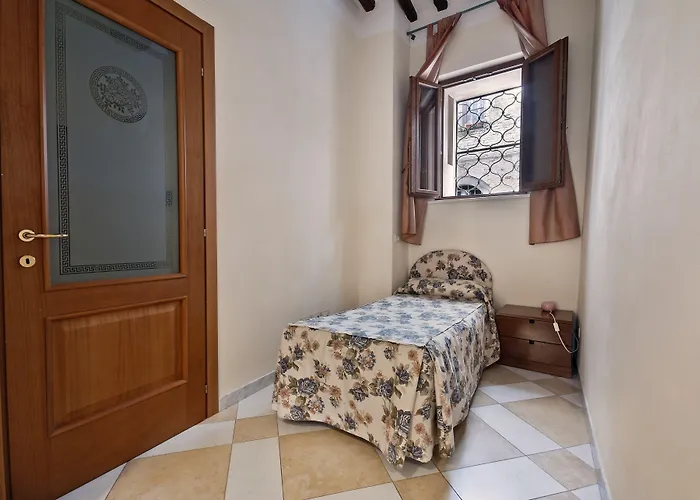 B&B Al Mercato Di Elca Srl Panzió Siena